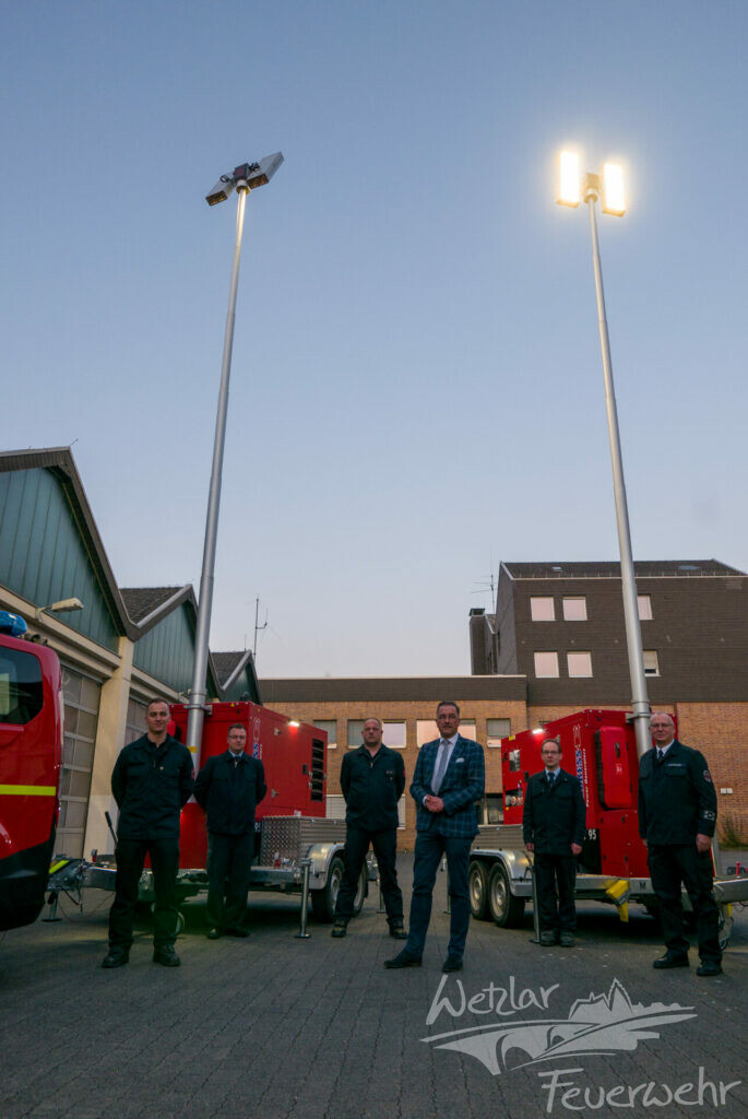 Zwei neue Notstromanhänger bei der Feuerwehr Wetzlar in Dienst gestellt