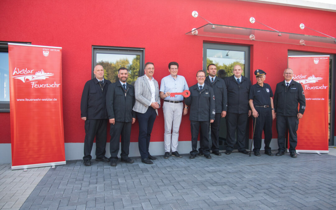 Feuerwehranbau in Wetzlar Niedergirmes offiziell übergeben.