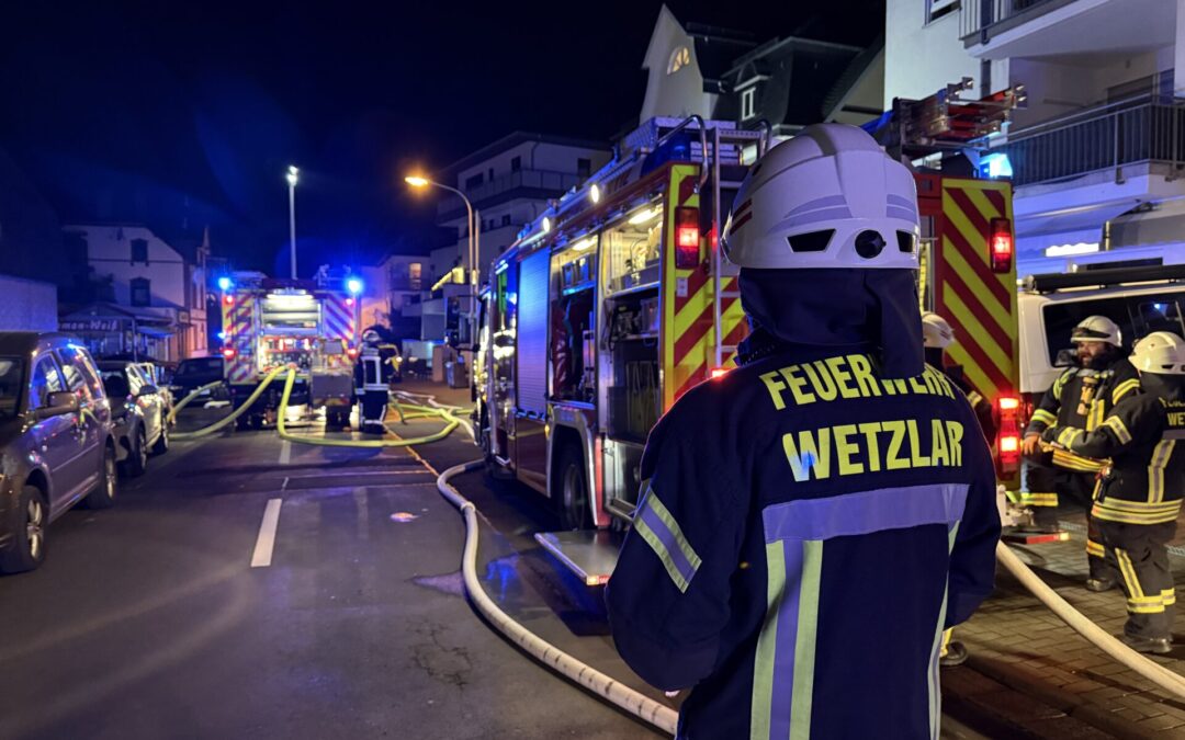 Kellerbrand in der Wetzlarer Friedenstaße