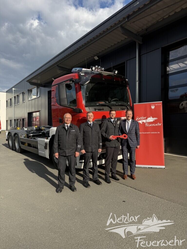 Neues Wechselladerfahrzeug für die Feuerwehr Wetzlar Innenstadt